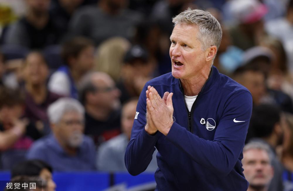 并期待他在 并期待他在