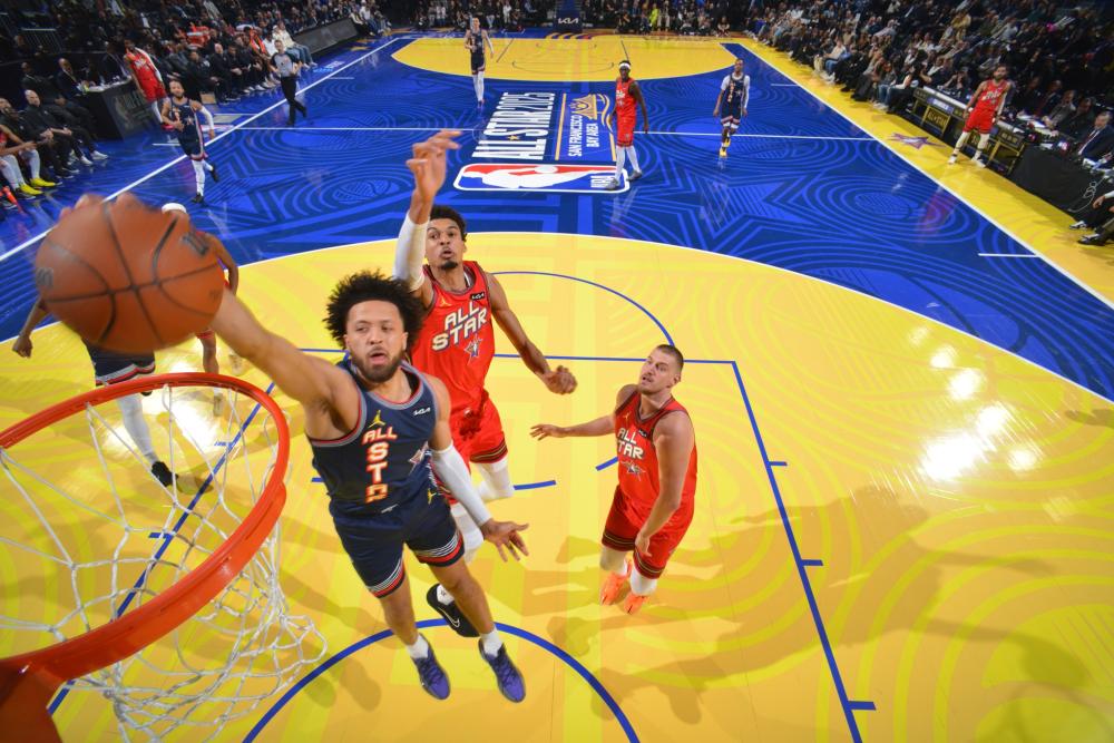 特人后卫马 特人后卫马